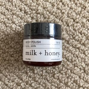Milk + honey Body Polish Number 5 Lemon Vanilla 1 oz Body Exfoliation SEALED